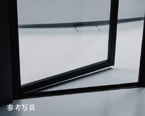 リフレイムドア